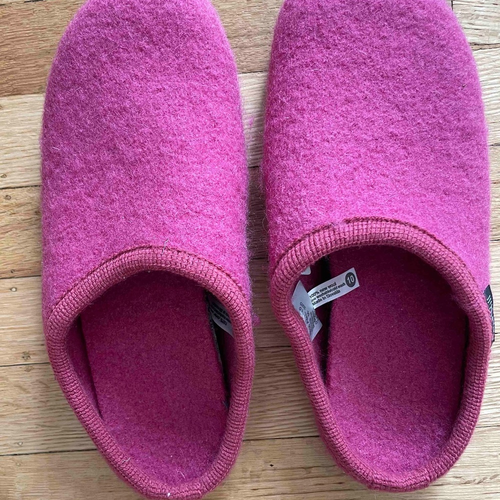 Haflinger Classic Boiled Wool Slippers - Women's 9/10